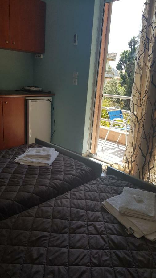 Athina Apartments Tolo Bilik gambar